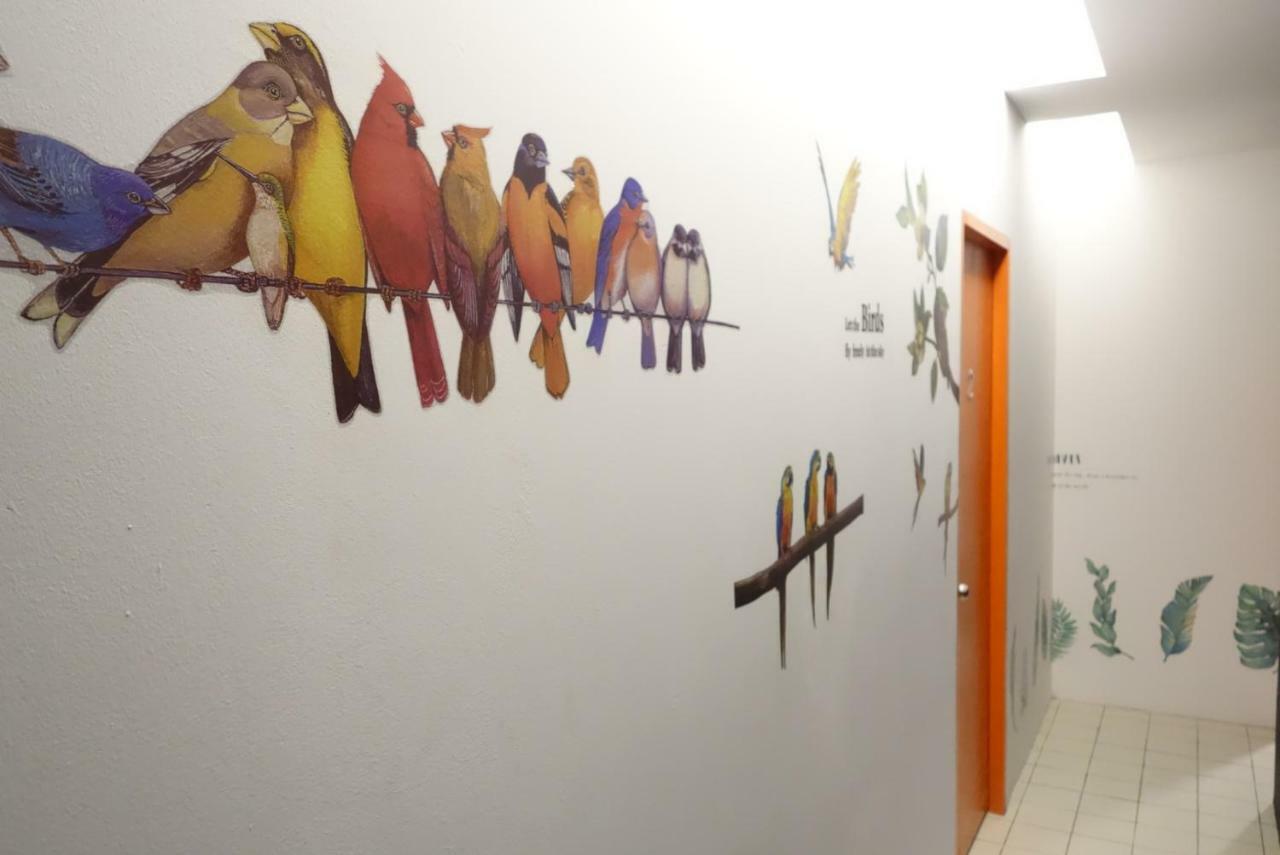 Hornbill Hostel Kampung Boyan Ngoại thất bức ảnh